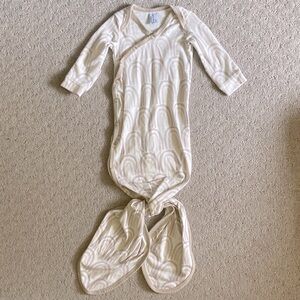 COPPER PEARL taupe rainbow sleep gown, Newborn.